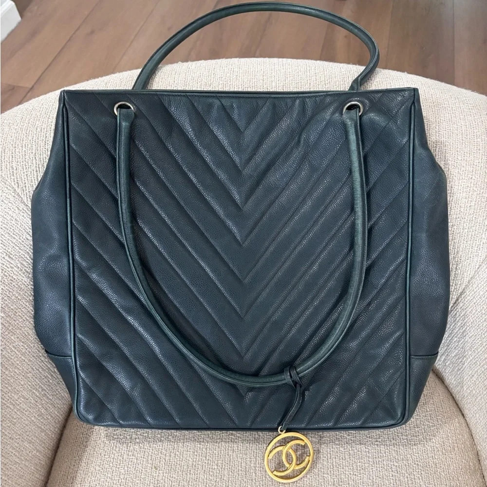 Authentic CHANEL Chevron leather V stitch oversized grand tote khaki green